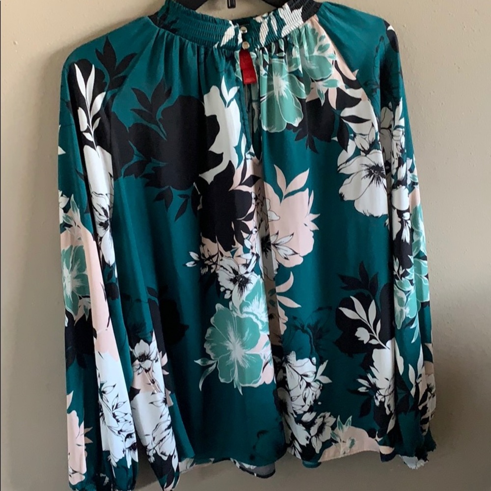 New never ever worn was too big on me